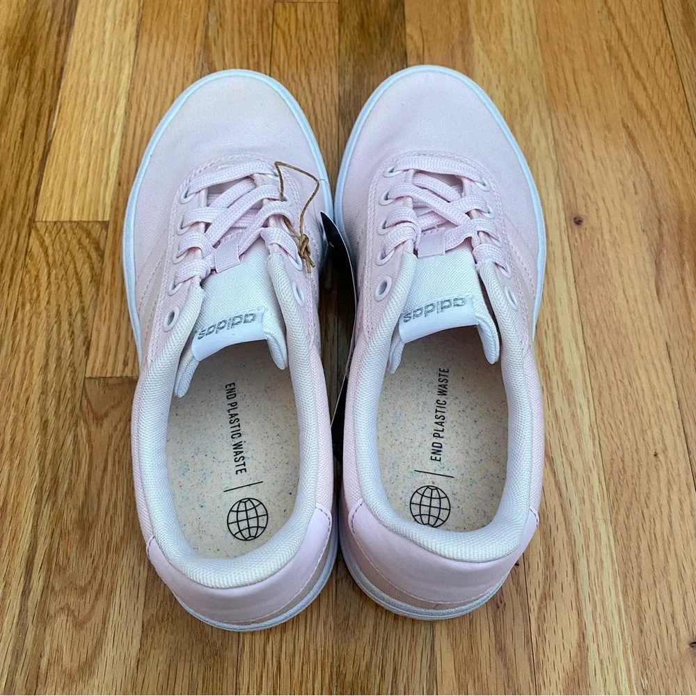 Adidas VULCRAID3R Women’s Sneakers